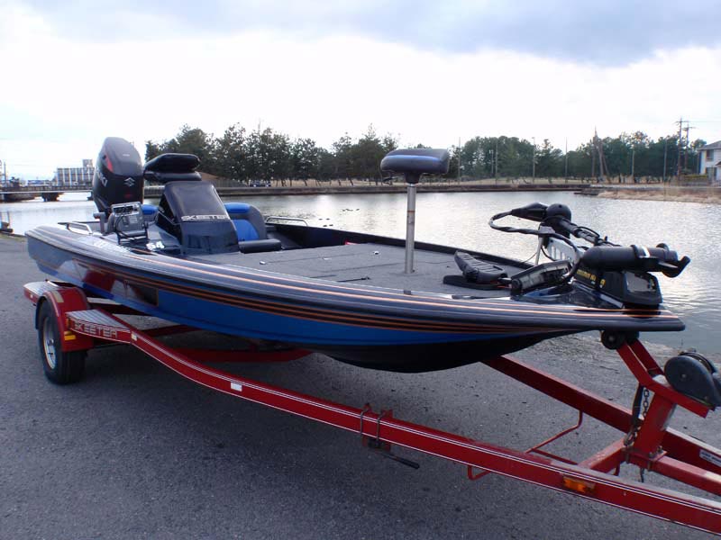 SKEETER ZX195C